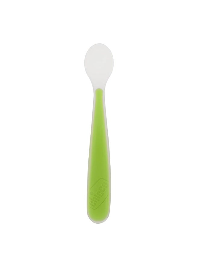 Chicco Baby Spoon with Soft Silicone Tip, For Self Feeding (6+ months) | Made Practical for Training Babies (Green) - Image 1